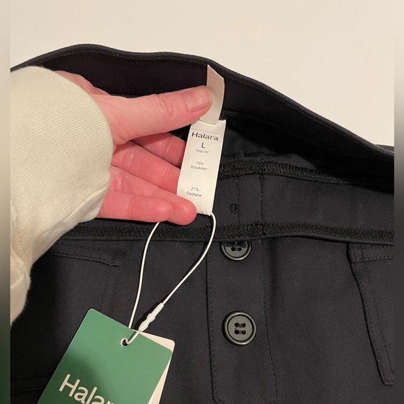 Halara Brand DayStretch High Waisted Pockets Straight Leg Casual Pants BLACK - Picture 4 of 4